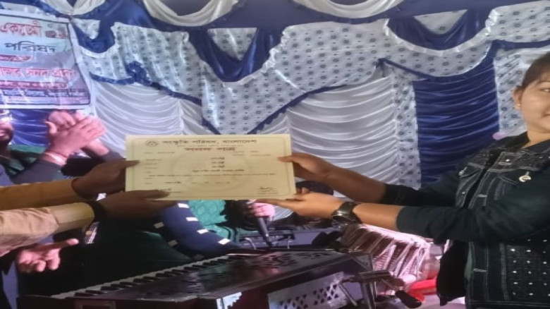 কলারোয়ায় মধূসুদন সংগীত একাডেমীর বার্ষিক ক্রীড়াত্মক পরীক্ষার সনদ প্রদান ও সংগীত পরীক্ষা অনুষ্ঠিত