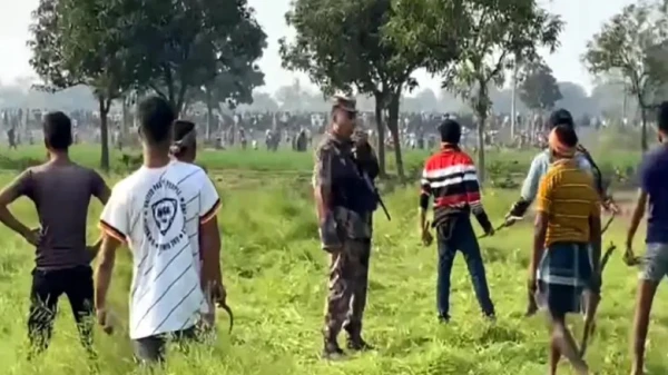 চাঁপাইনবাবগঞ্জের সীমান্তে আবার উত্তেজনা, হামলায় ৩ বাংলাদেশি …